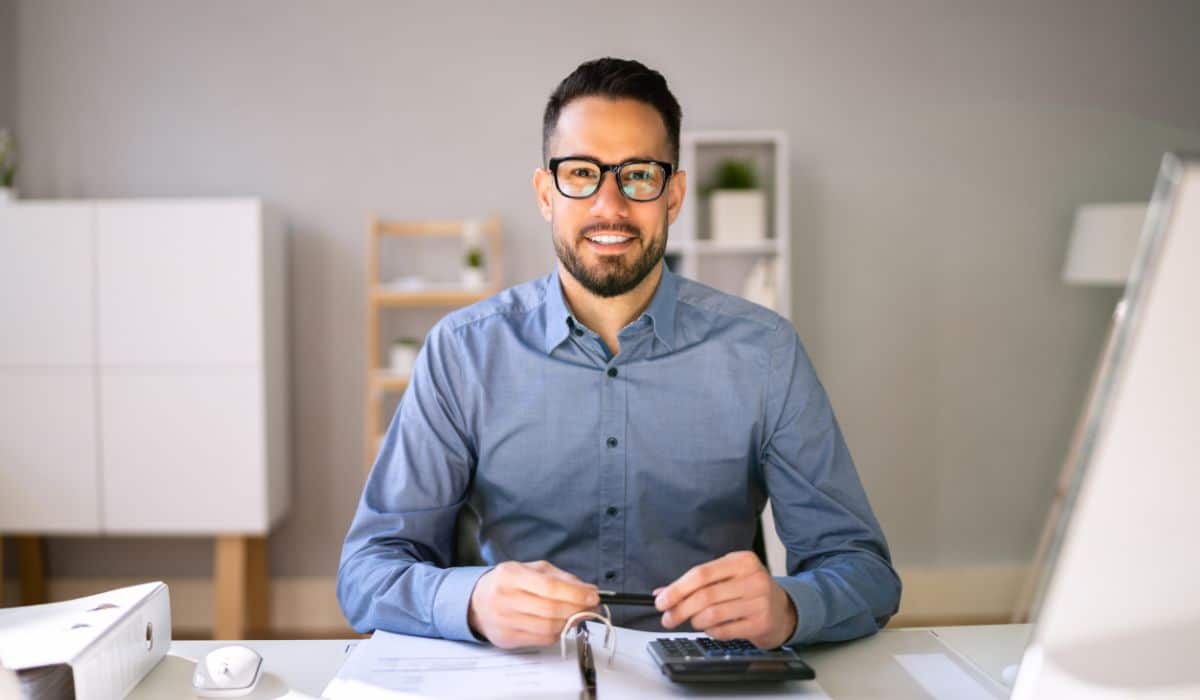 Arturo Velasquez - CEO